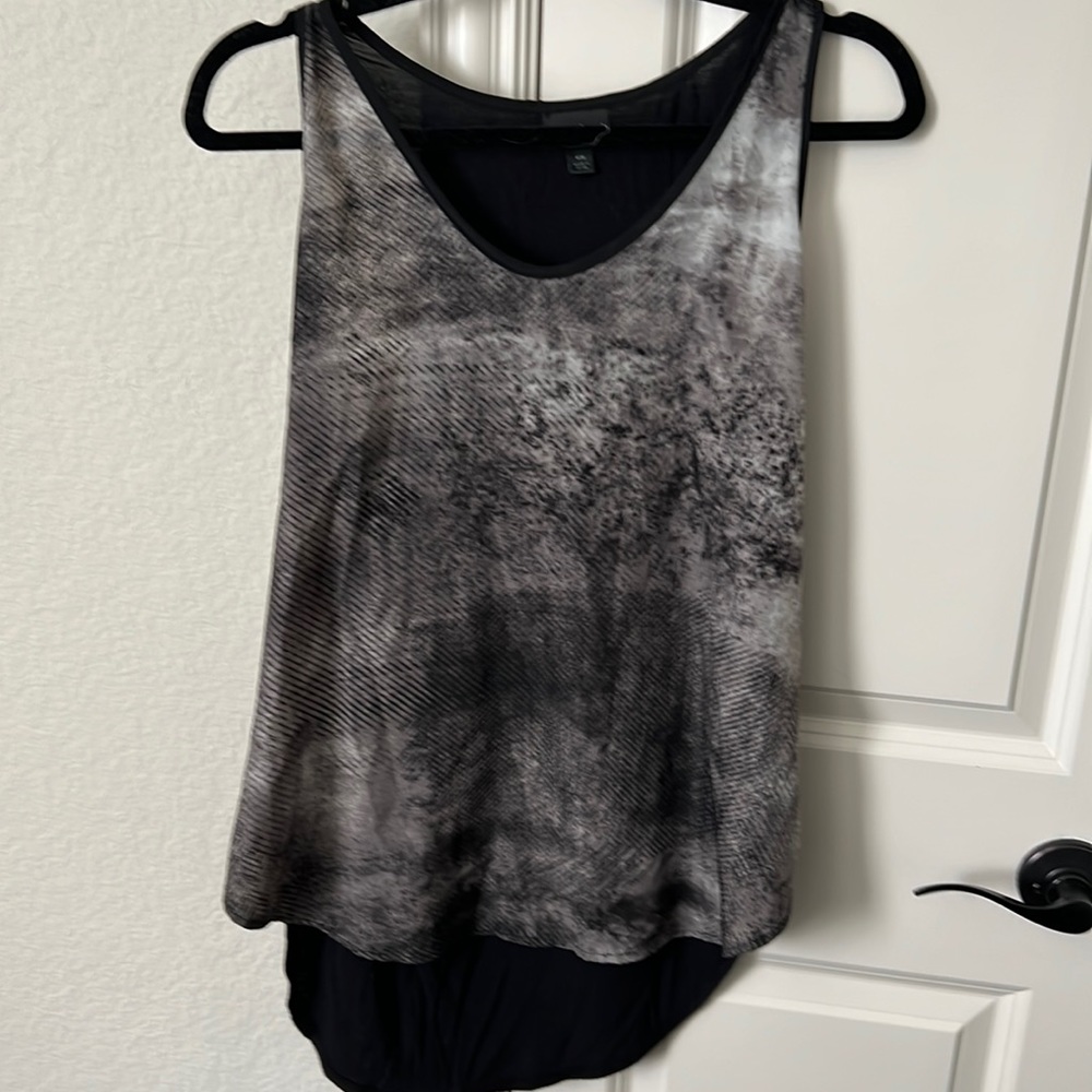 FINAL CALL - Mossimo Tank Top - Picture 4 of 8
